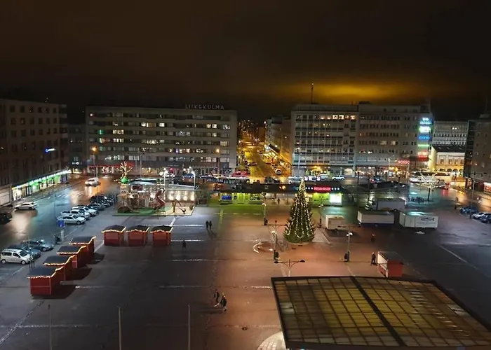 90M2 On Pedestrian Street On Top Floor, Penthouse Suite, Great View! Incl Linen And All