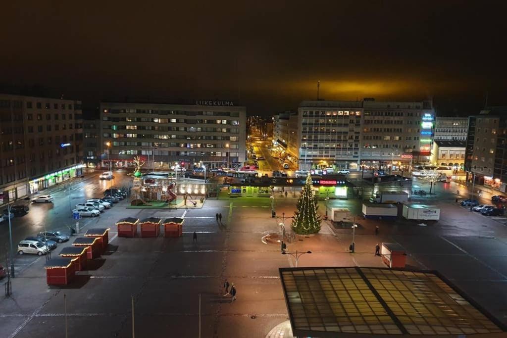 90m2 On Pedestrian Street On Floor, Penthouse Suite, Great View! Incl Linen And * Pori